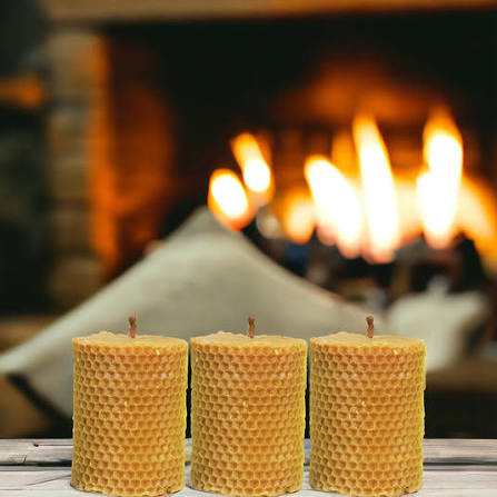 Arthadam Beeswax Candle